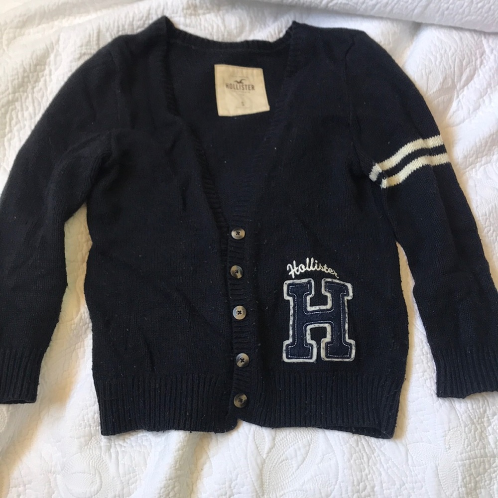Sweater/Cardigan